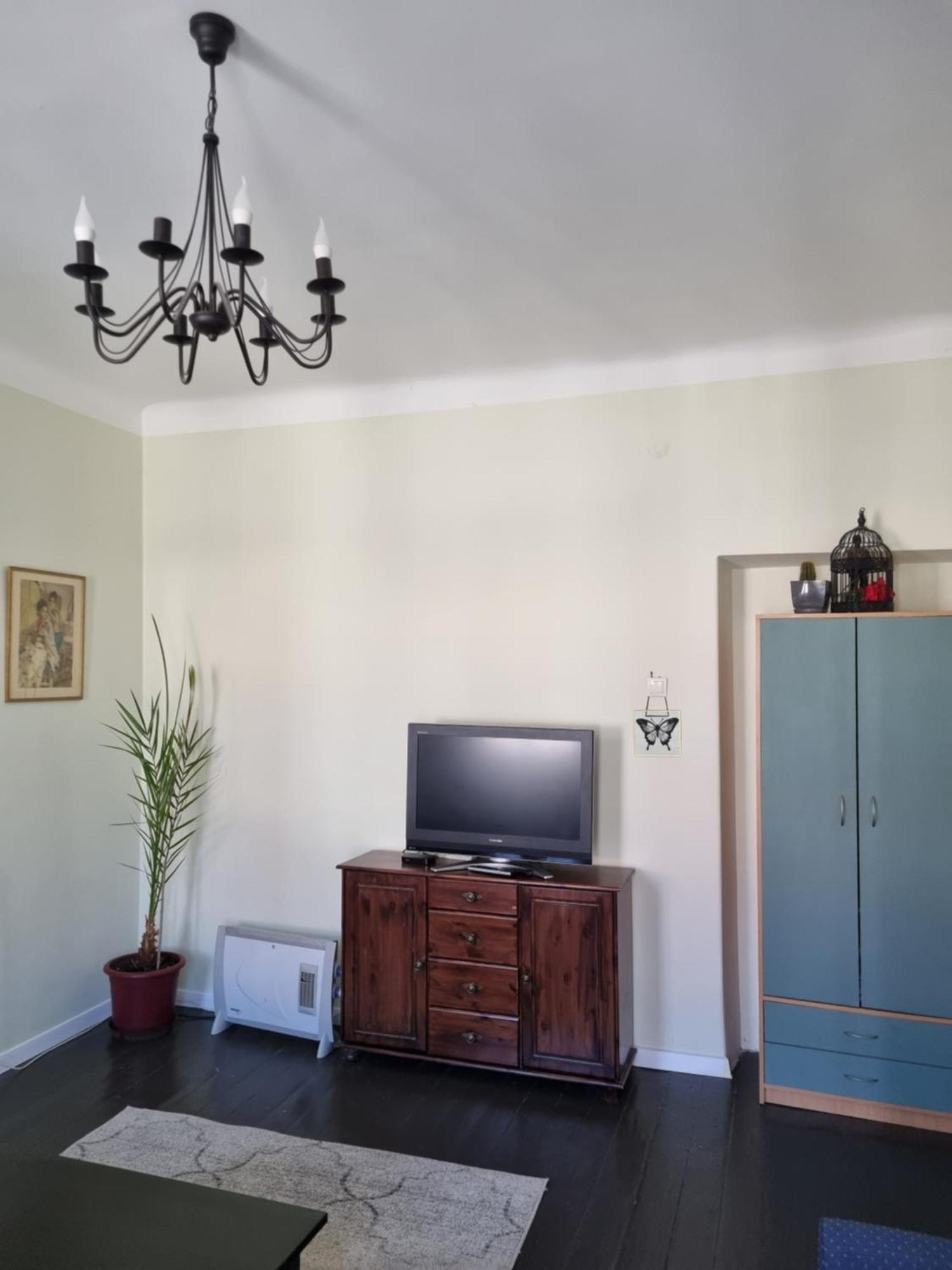 Classy Green Old Town Apartment Klaipėda Rum bild